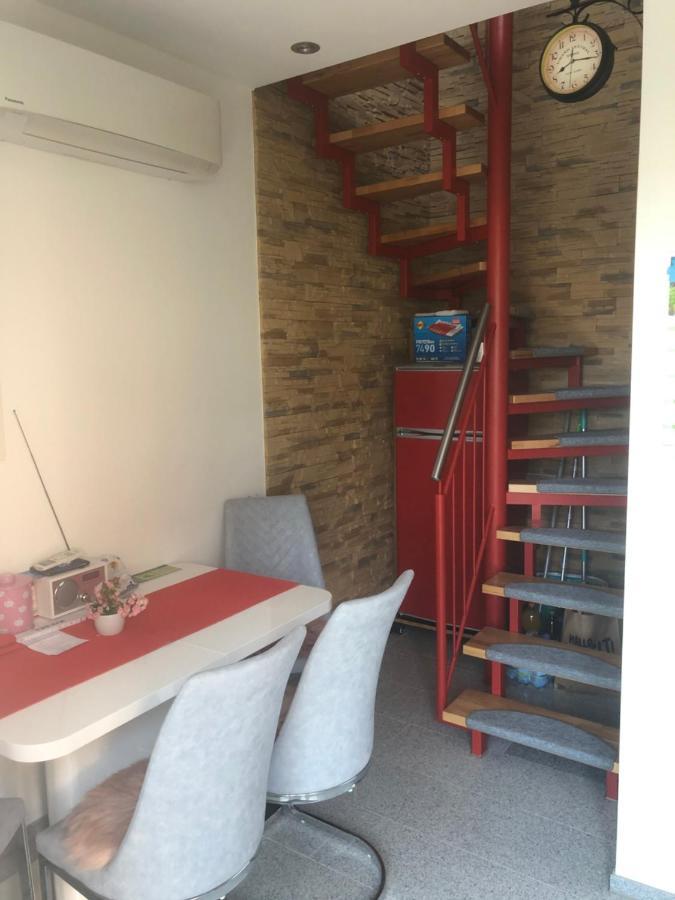 Station1 Villa Westhofen Ngoại thất bức ảnh